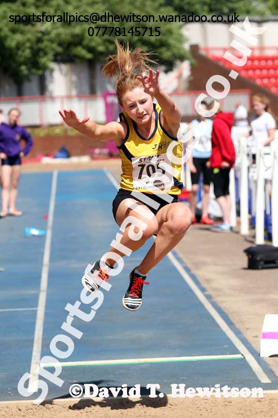 Womens under-20s, North East Track and Field Champs., Gateshead. Photo: David T. Hewitson/Sports for All Pics